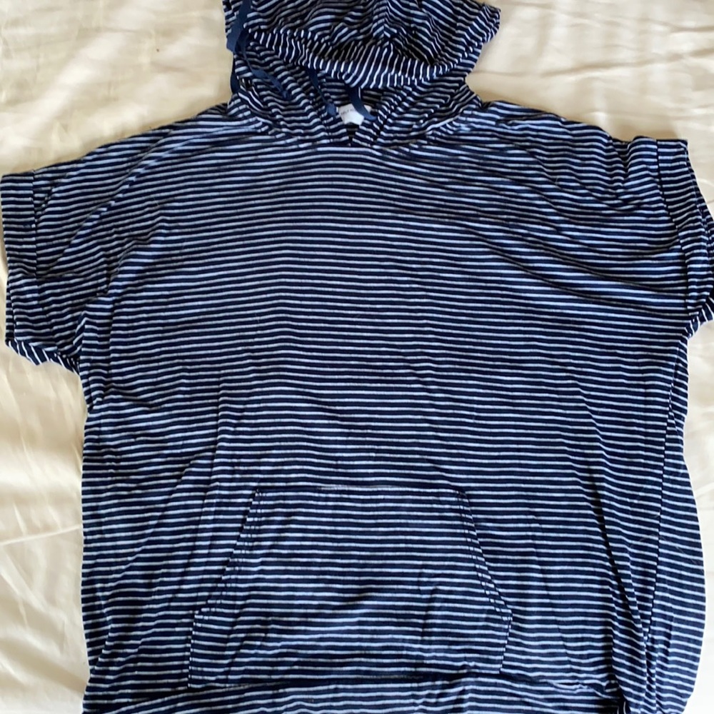 Allen Allen WN’S  xl shrt sleeve hood T-shirt pckt